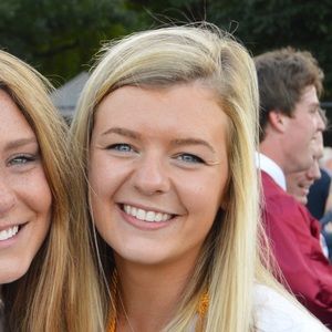 Meet your Posher, Elizabeth